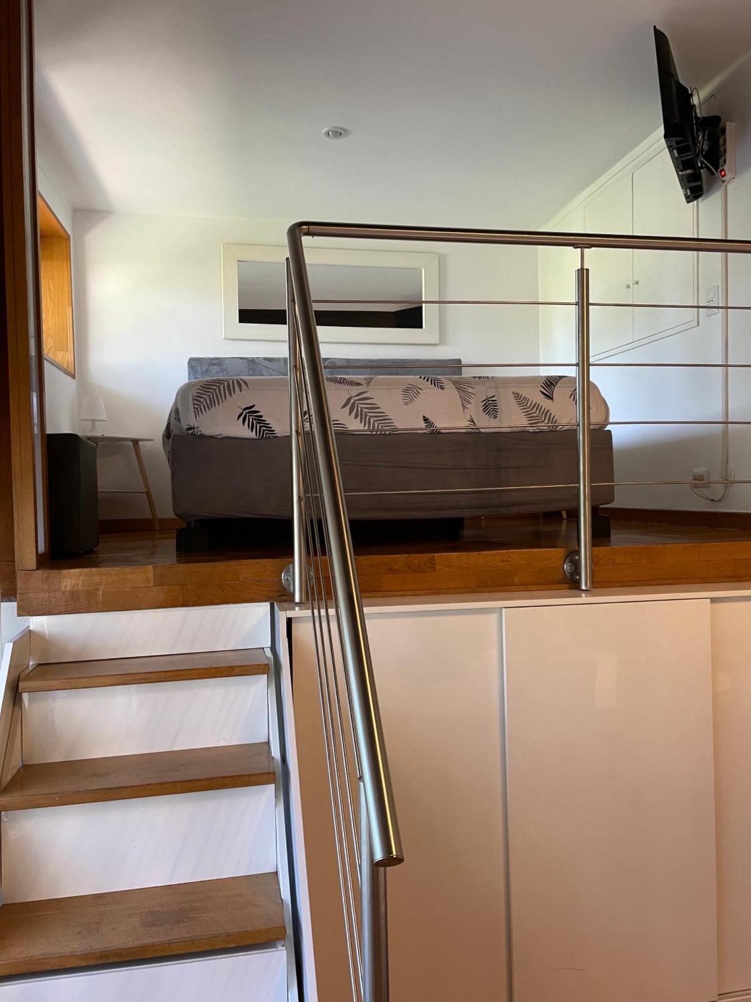 Loft 643 *